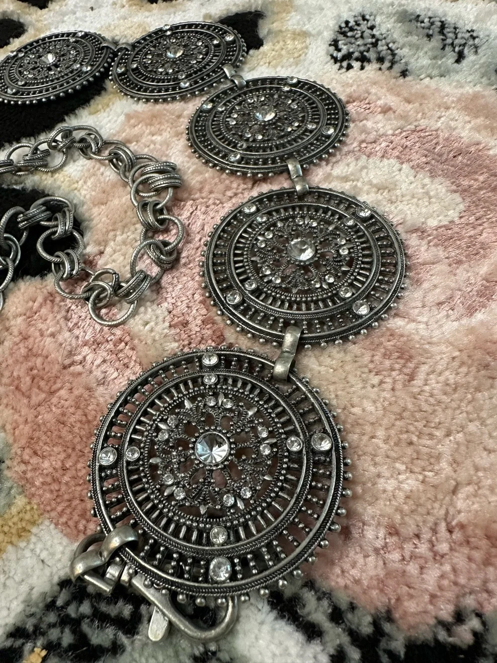 Chico’s Silver Tone Medallion Chain Belt Rhinestone Boho Western Statement